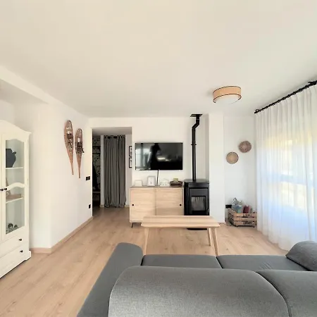 Apartment Aixopluc - Centro Rio Ritort Camprodon